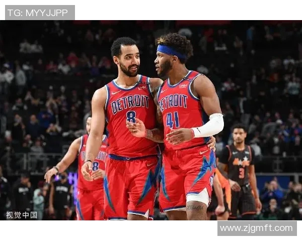 风暴主场遭活塞逆转，球场亮点只剩猫王