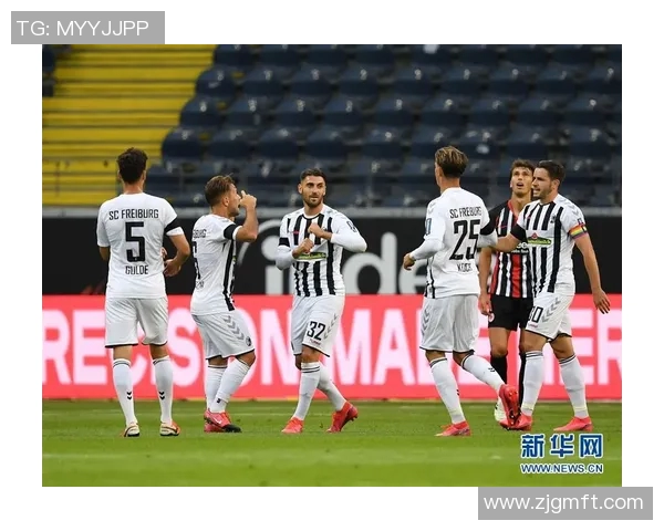 法兰克福主场惊险战平汉堡，双方2-2逼平共享分数