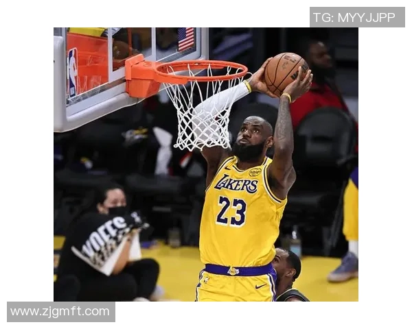 詹姆斯连续三场30+，湖人狂胜：冠军之路再现辉煌