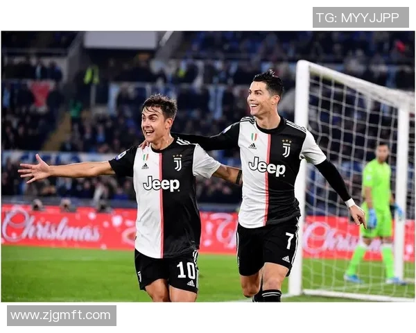 尤文图斯主场大胜AC米兰，C罗梅开二度助球队重返争冠赛区