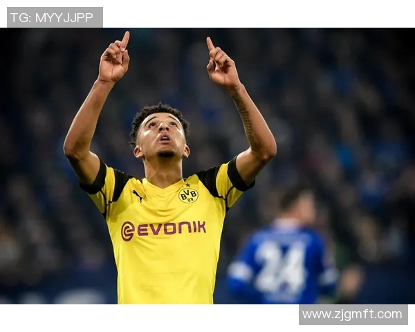 沙尔克04惊艳逼平多特蒙德，表现稳定实力强劲